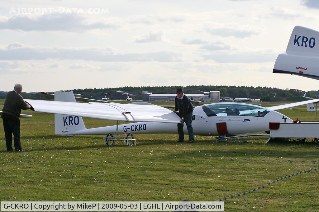 G-CKRO, 2008 Schempp-Hirth Duo Discus T C/N 185, Flying finished for the day.