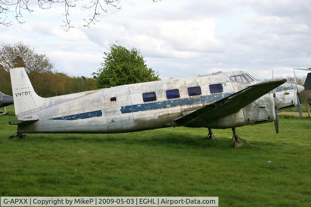 G-APXX, De Havilland Australia DHA-3 Drover Mk.2 C/N DHA5014, Still showing as VH-FDT - in need of some TLC.
