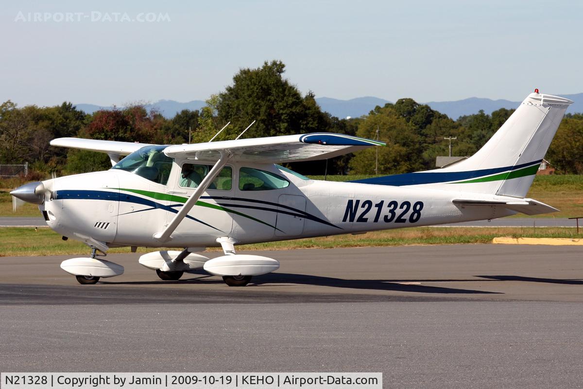 N21328, 1972 Cessna 182P Skylane C/N 18261563, Departing the pumps after a short but friendly visit.