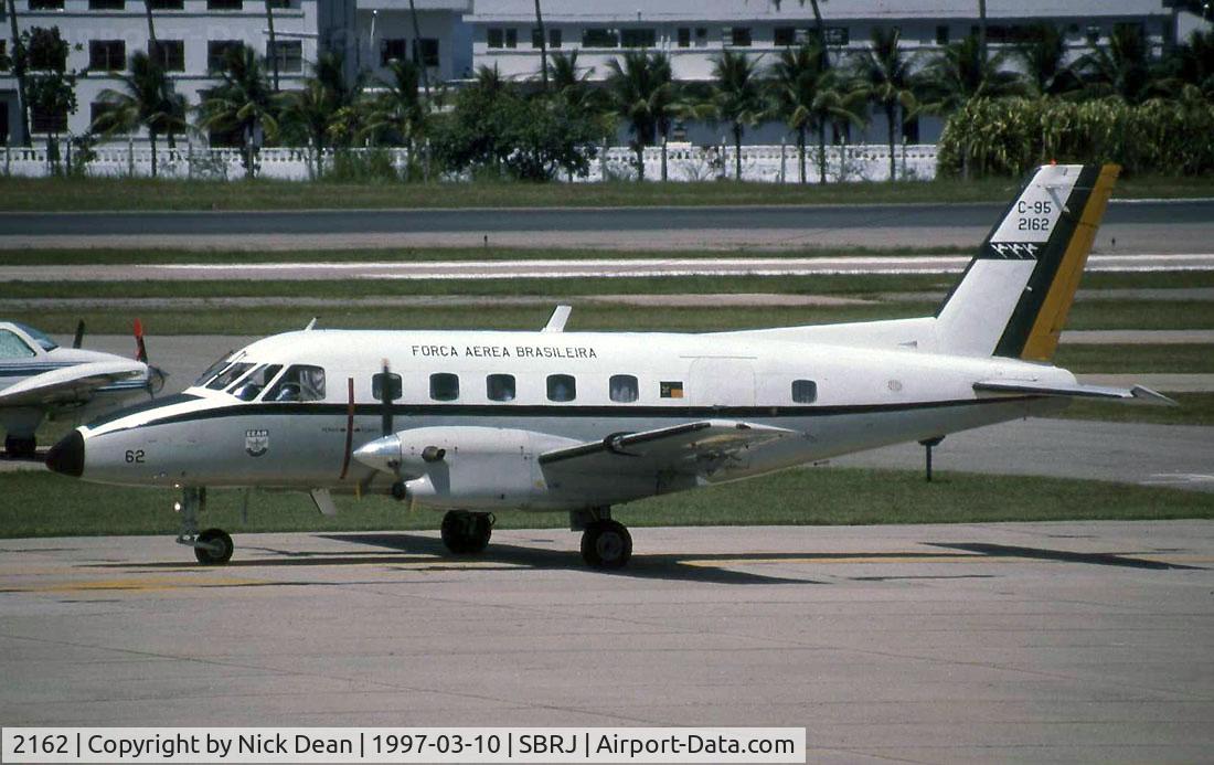 2162, 1975 Embraer C-95A Bandeirante (EMB-110K-1) C/N 110061, SBRJ