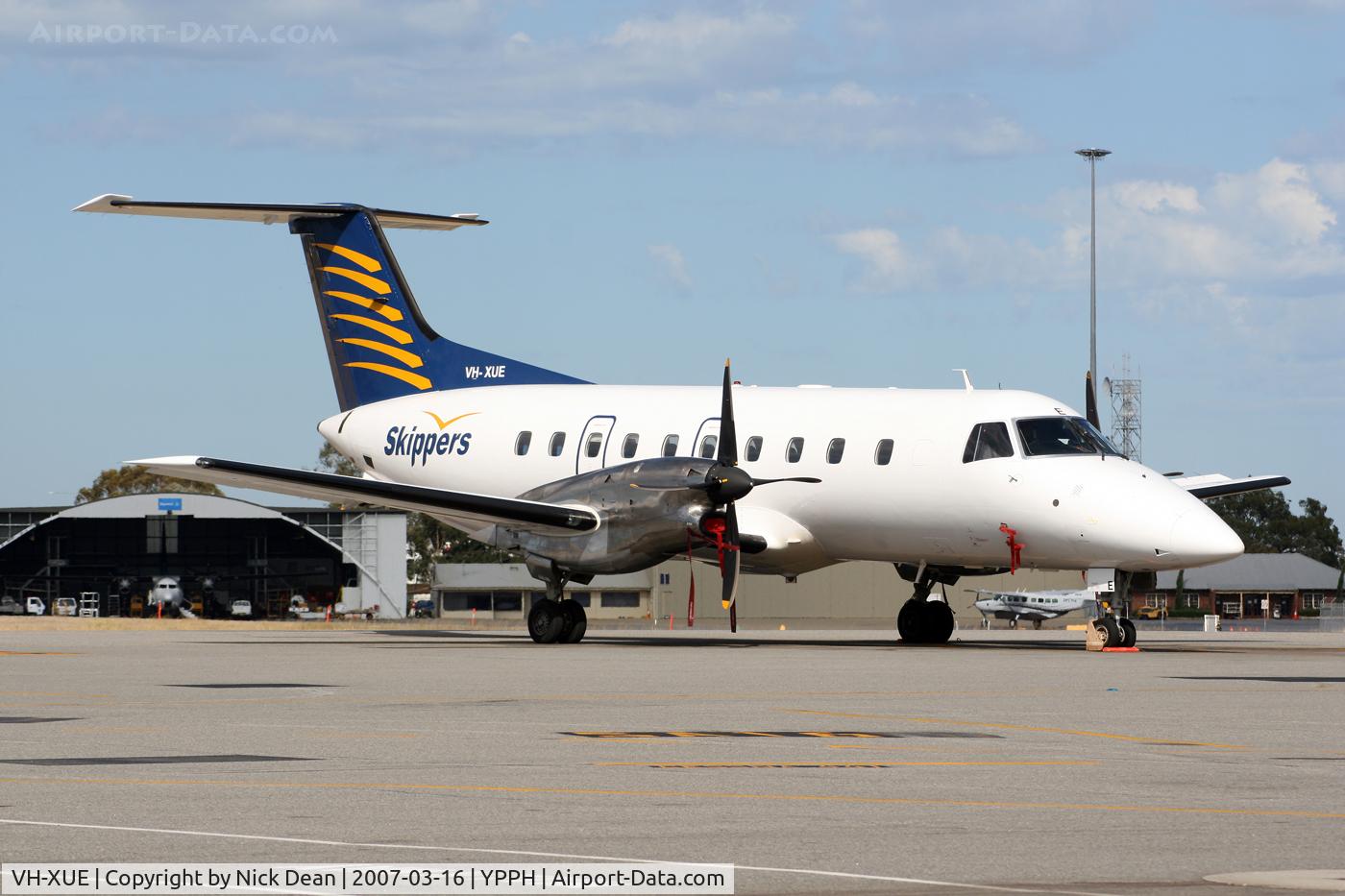 VH-XUE, 1989 Embraer EMB-120ER Brasilia C/N 120115, YPPH