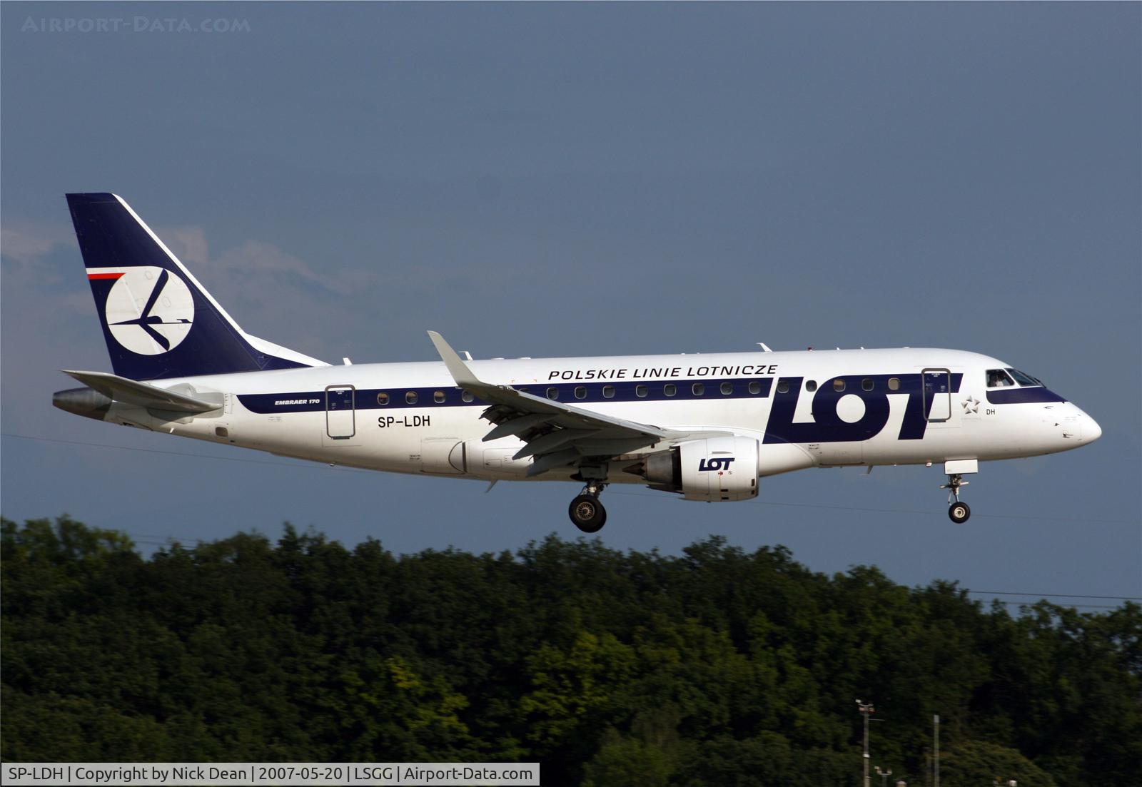SP-LDH, 2005 Embraer 170LR (ERJ-170-100LR) C/N 17000069, LSGG