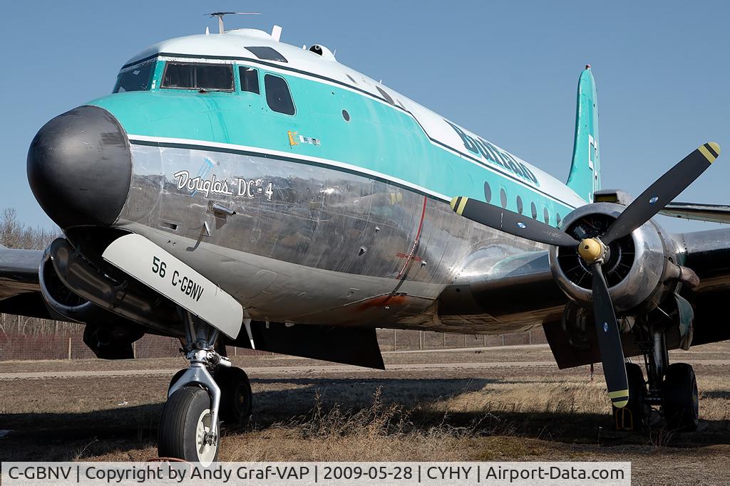 C-GBNV, 1946 Douglas C-54G-DC Skymaster Skymaster C/N 35988, Buffalo Airways DC4