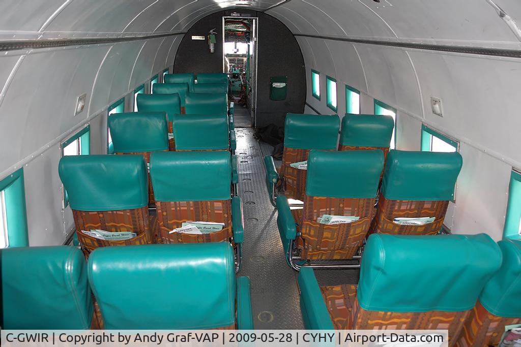 C-GWIR, 1942 Douglas C-47A-20-DL (DC-3) C/N 9371, Buffalo Airways DC3