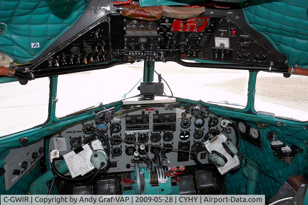 C-GWIR, 1942 Douglas C-47A-20-DL (DC-3) C/N 9371, Buffalo Airways DC3