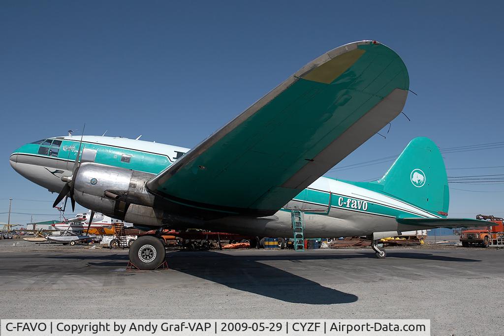 C-FAVO, 1944 Curtiss C-46D Commando C/N 33242, Buffalo Airways C-46