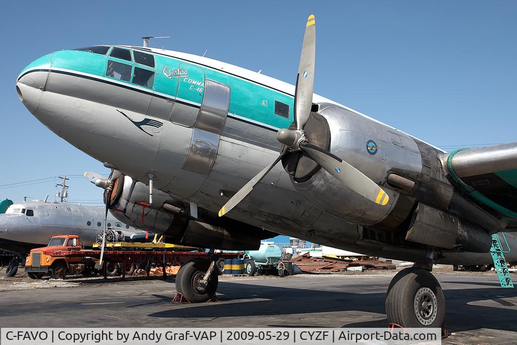 C-FAVO, 1944 Curtiss C-46D Commando C/N 33242, Buffalo Airways C-46