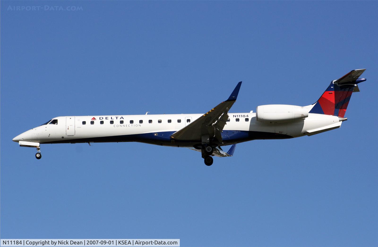 N11184, 2005 Embraer ERJ-145XR (EMB-145XR) C/N 14500917, KSEA