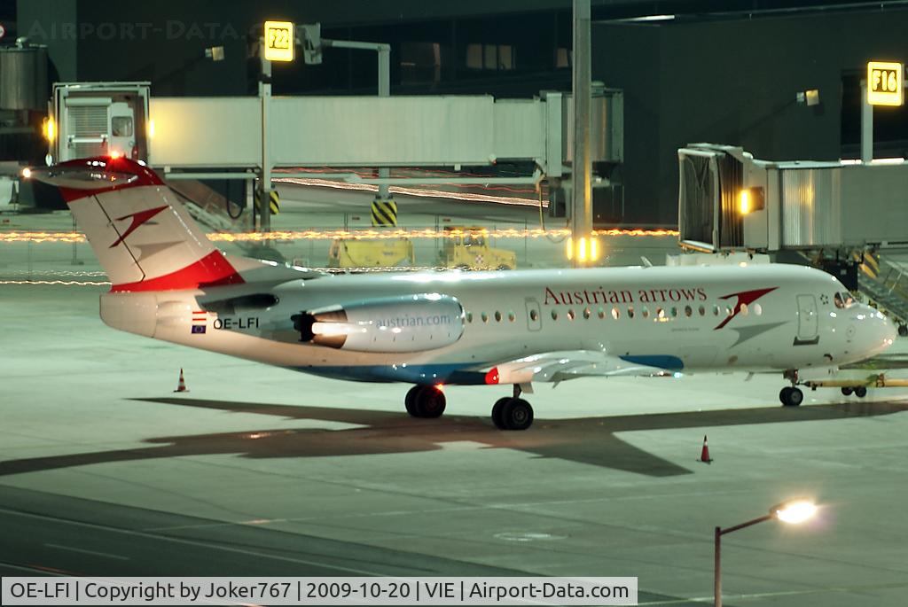 OE-LFI, 1995 Fokker 70 (F-28-0070) C/N 11529, Austrian arrows Fokker F-70