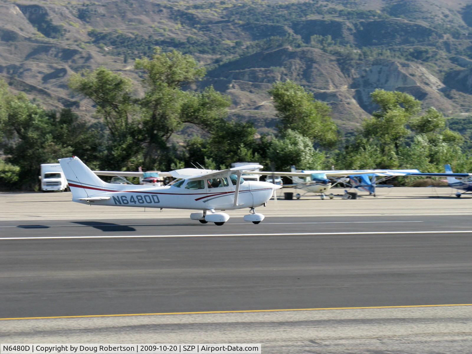 N6480D, 1979 Cessna 172N C/N 17272828, 1979 Cessna 172N, Lycoming O-320-H2AD 160 Hp, takeoff roll Rwy 22