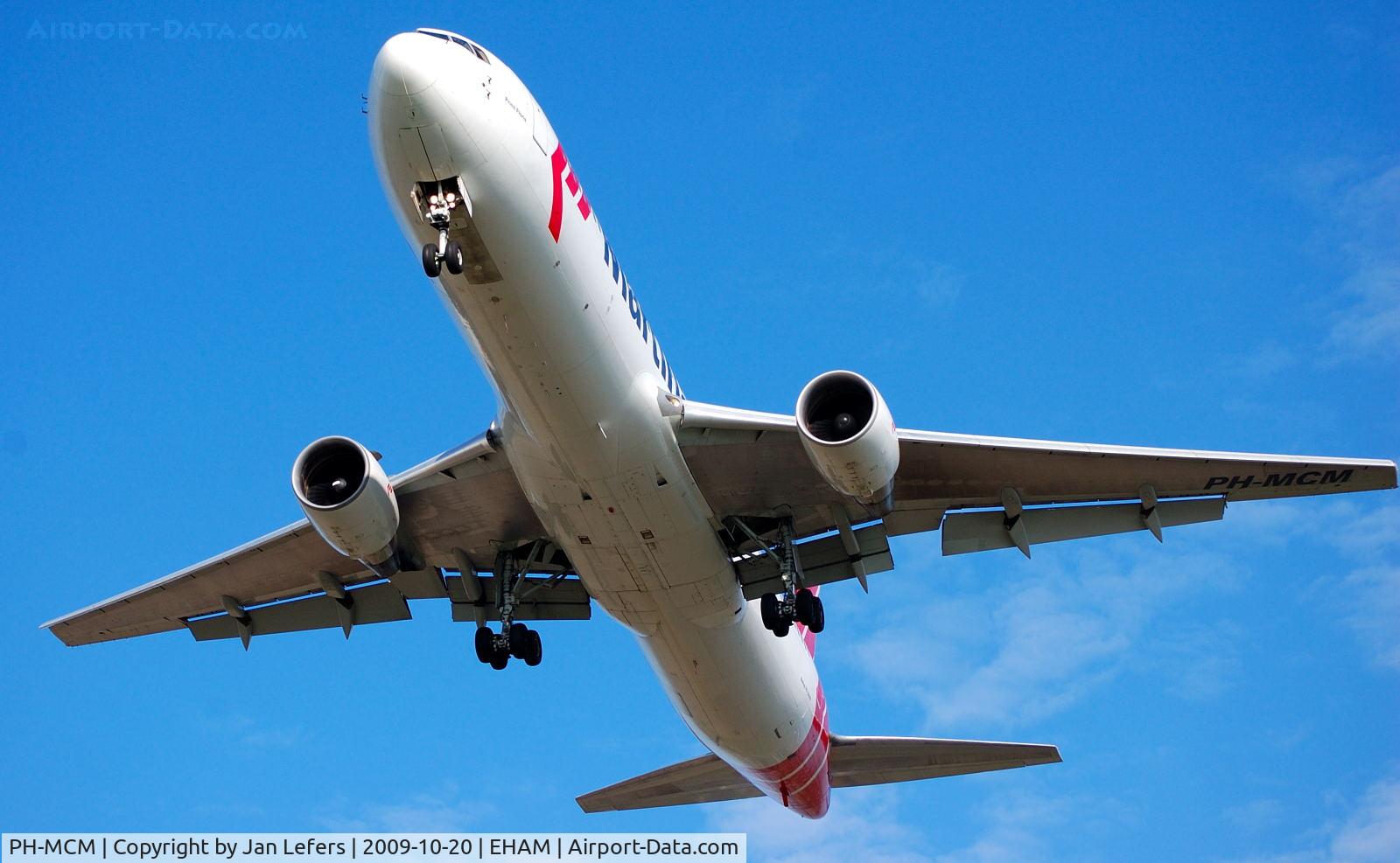 PH-MCM, 1992 Boeing 767-31A/ER C/N 26470, Martinair