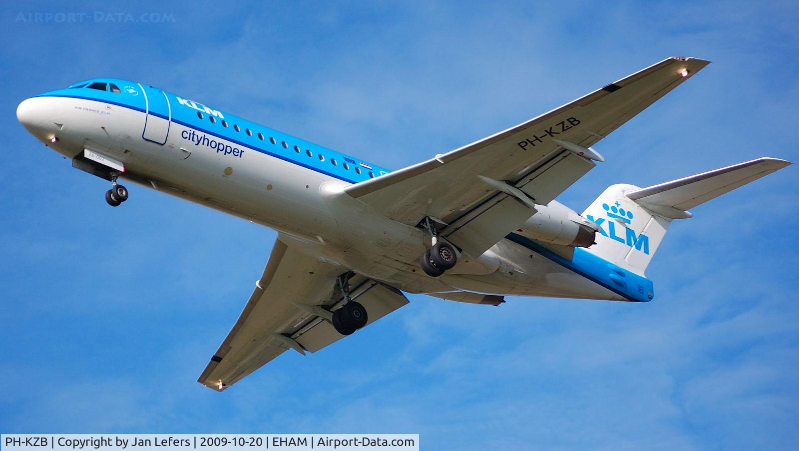 PH-KZB, 1996 Fokker 70 (F-28-070) C/N 11562, KLM Fokker