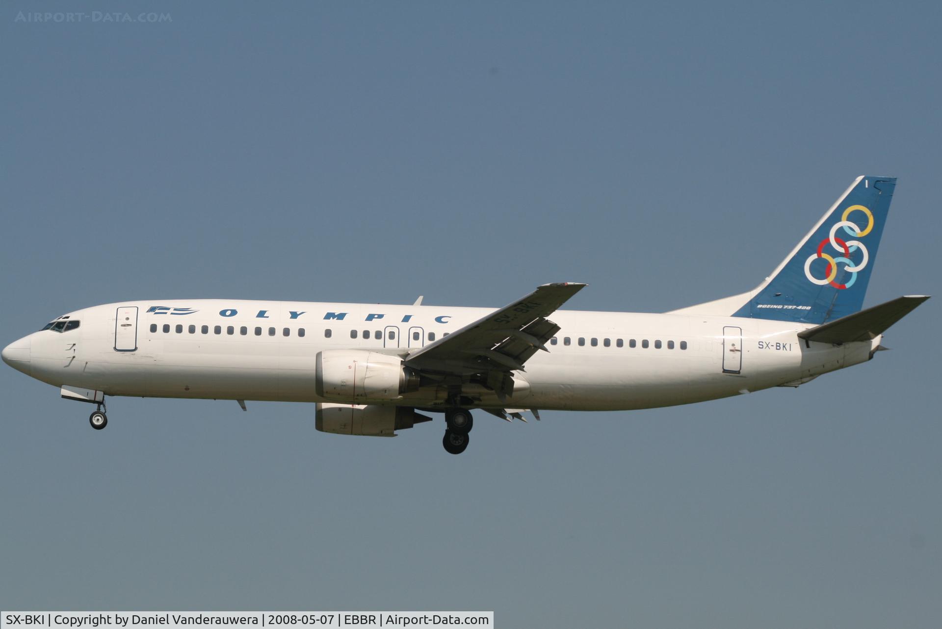 SX-BKI, 1990 Boeing 737-4Q8 C/N 24704/1855, flight OA145 is descending to rwy 25L