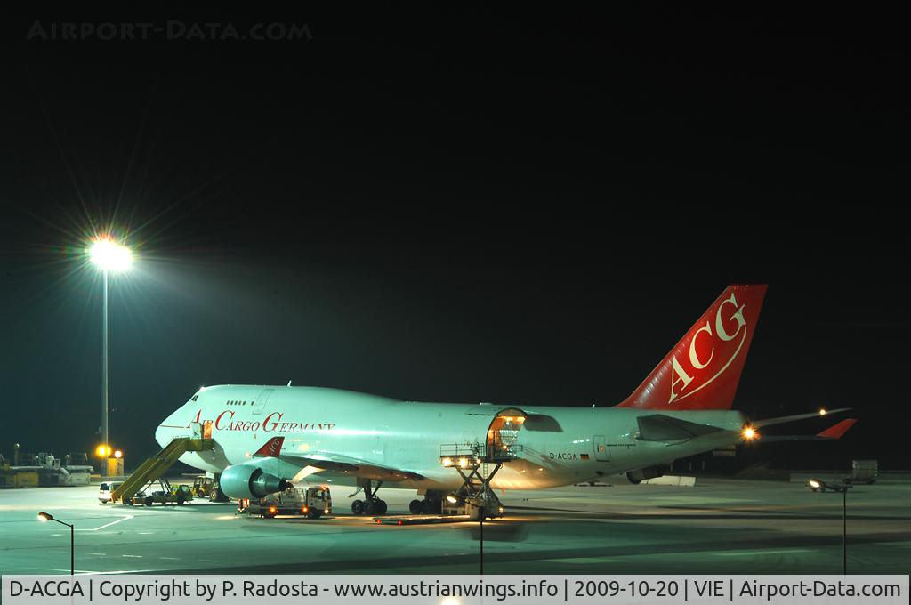 D-ACGA, 1991 Boeing 747-409SF C/N 24311, First landing in VIE probably in Austria of Air Cargo Germany
