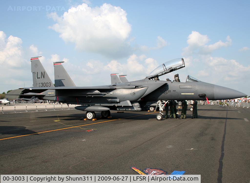 00-3003, 2000 McDonnell Douglas F-15E Strike Eagle C/N 1369/E230, Static display during LFSR Airshow 2009