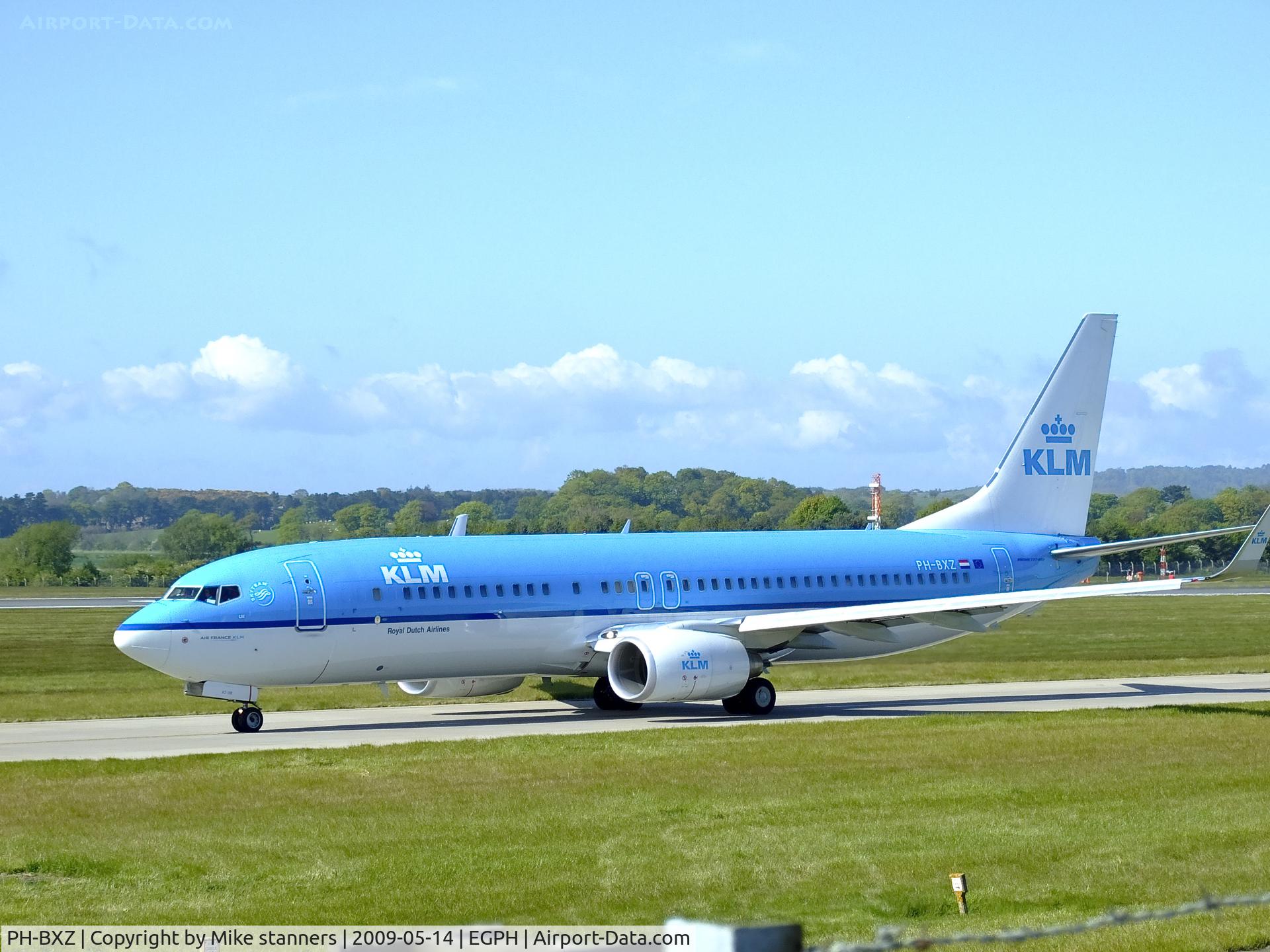 PH-BXZ, 2008 Boeing 737-8K2 C/N 30368, 