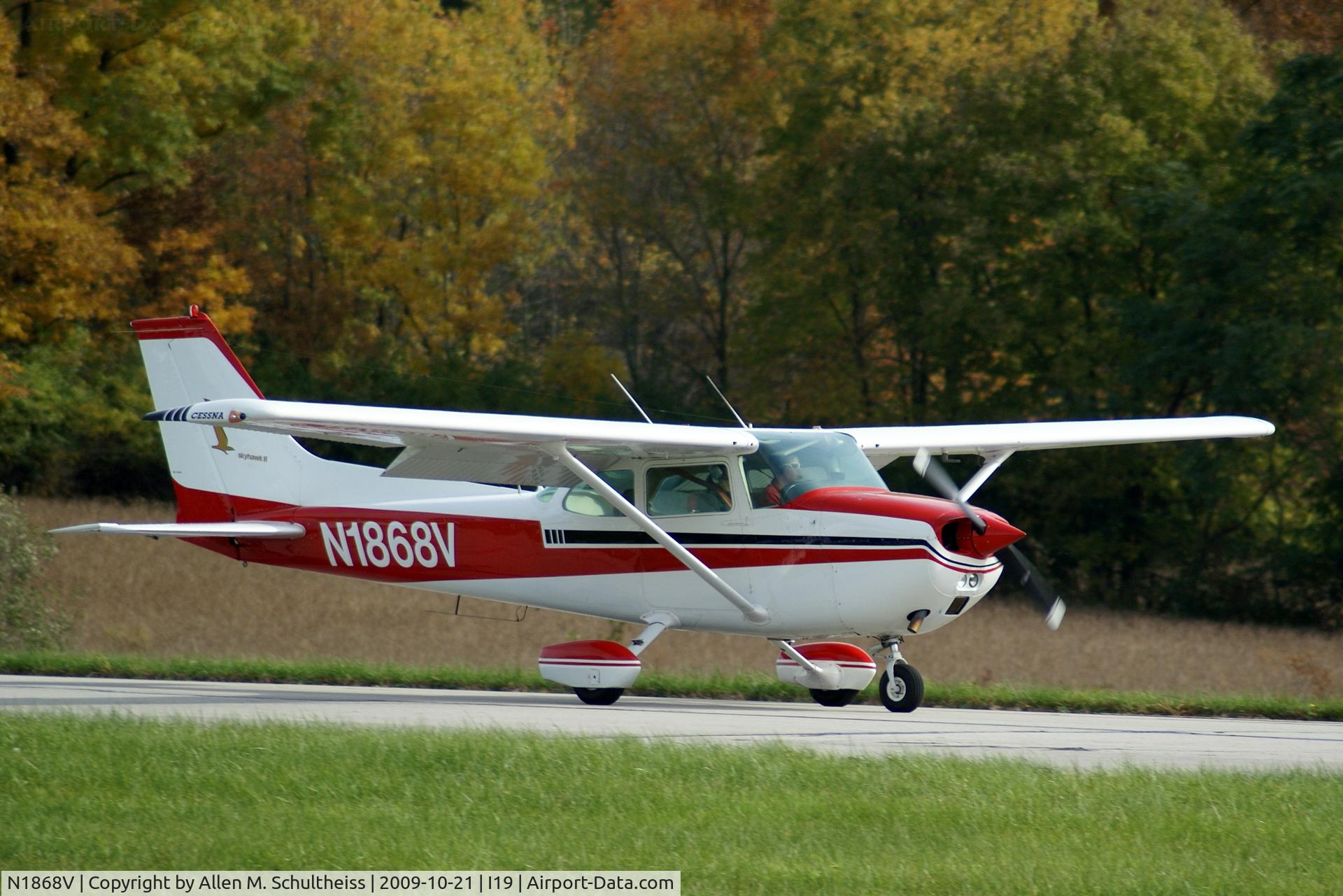 N1868V, 1974 Cessna 172M C/N 17263775, 1974 C172M