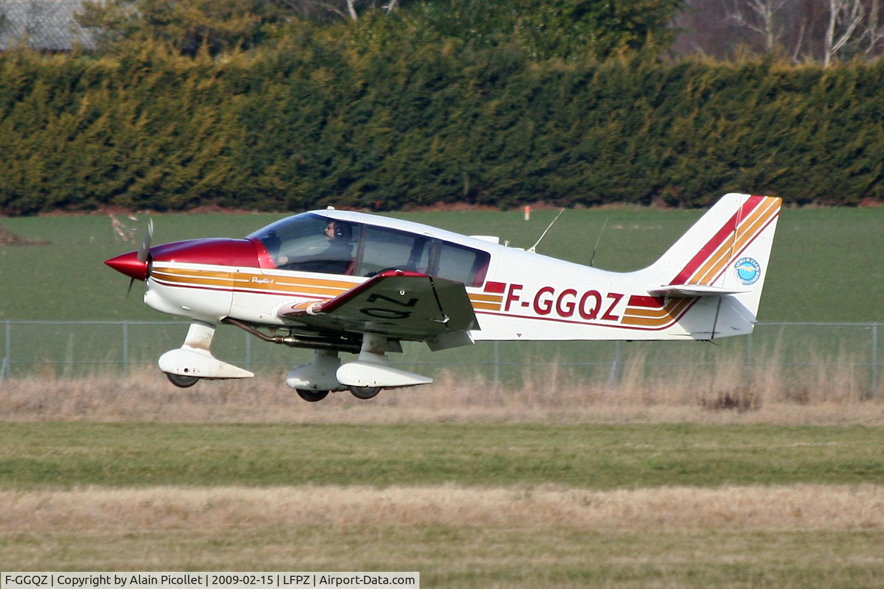 F-GGQZ, Robin DR-400-140B Major C/N 1880, landing