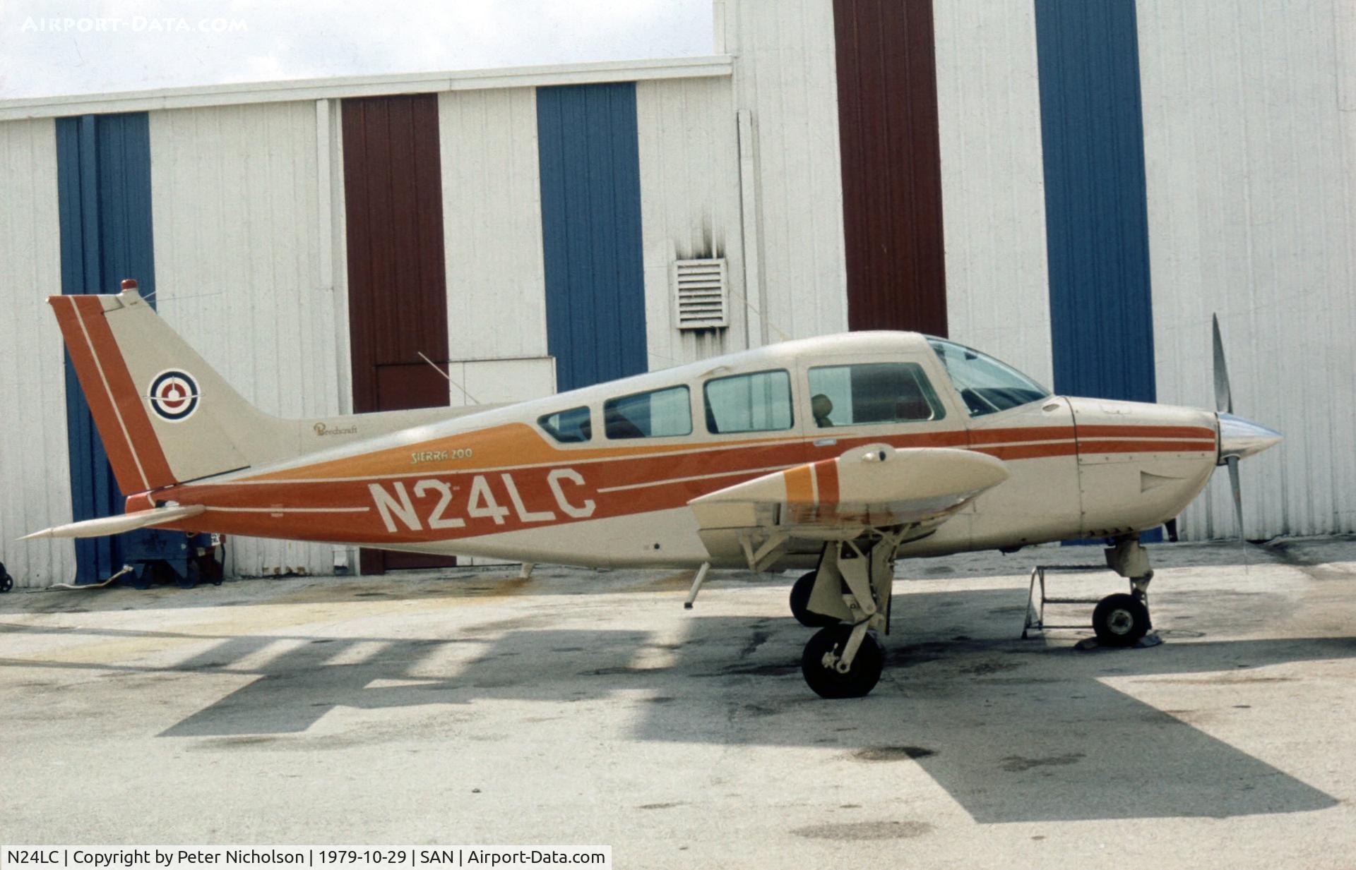 N24LC, 1977 Beech C24R C/N MC-540, Beech Sierra 200 seen at San Antonio in October 1979.