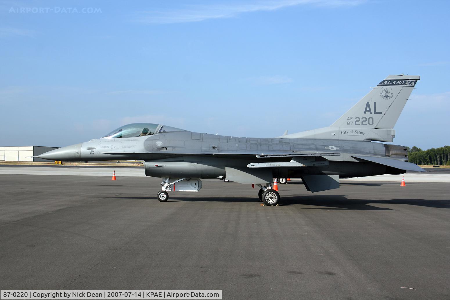 87-0220, 1987 General Dynamics F-16C Fighting Falcon C/N 5C-481, KPAE