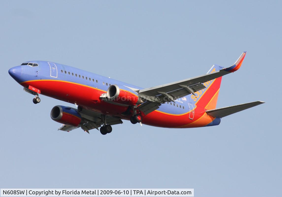 N608SW, 1995 Boeing 737-3H4 C/N 27928, Southwest 737-300