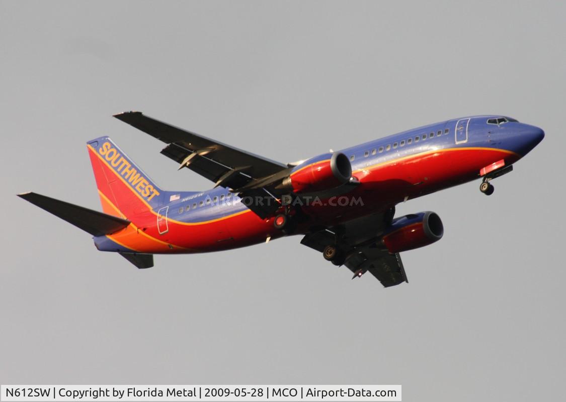 N612SW, 1995 Boeing 737-3H4 C/N 27930, Southwest 737-300