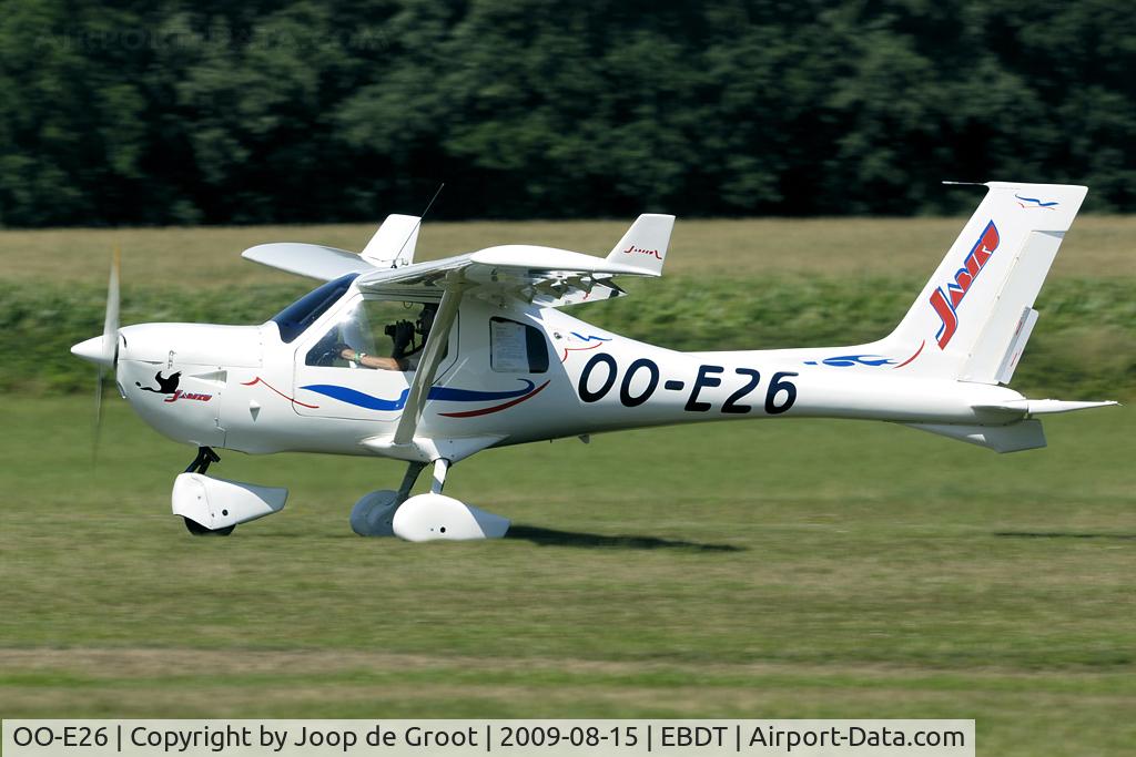 OO-E26, 2003 Jabiru UL 450 C/N 556, landing at Diest