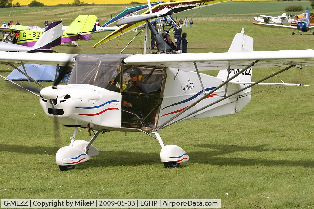 G-MLZZ, 2007 Skyranger Swift 912S(1) C/N BMAA/HB/557, Pictured during the 2009 Microlight Trade Fair.