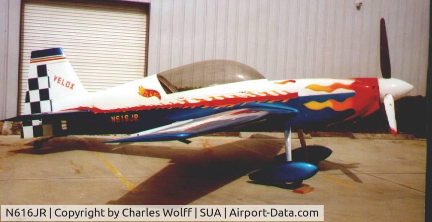 N616JR, 2002 Velox Revolution II C/N 004, VELOX during Red Bulltraining flights