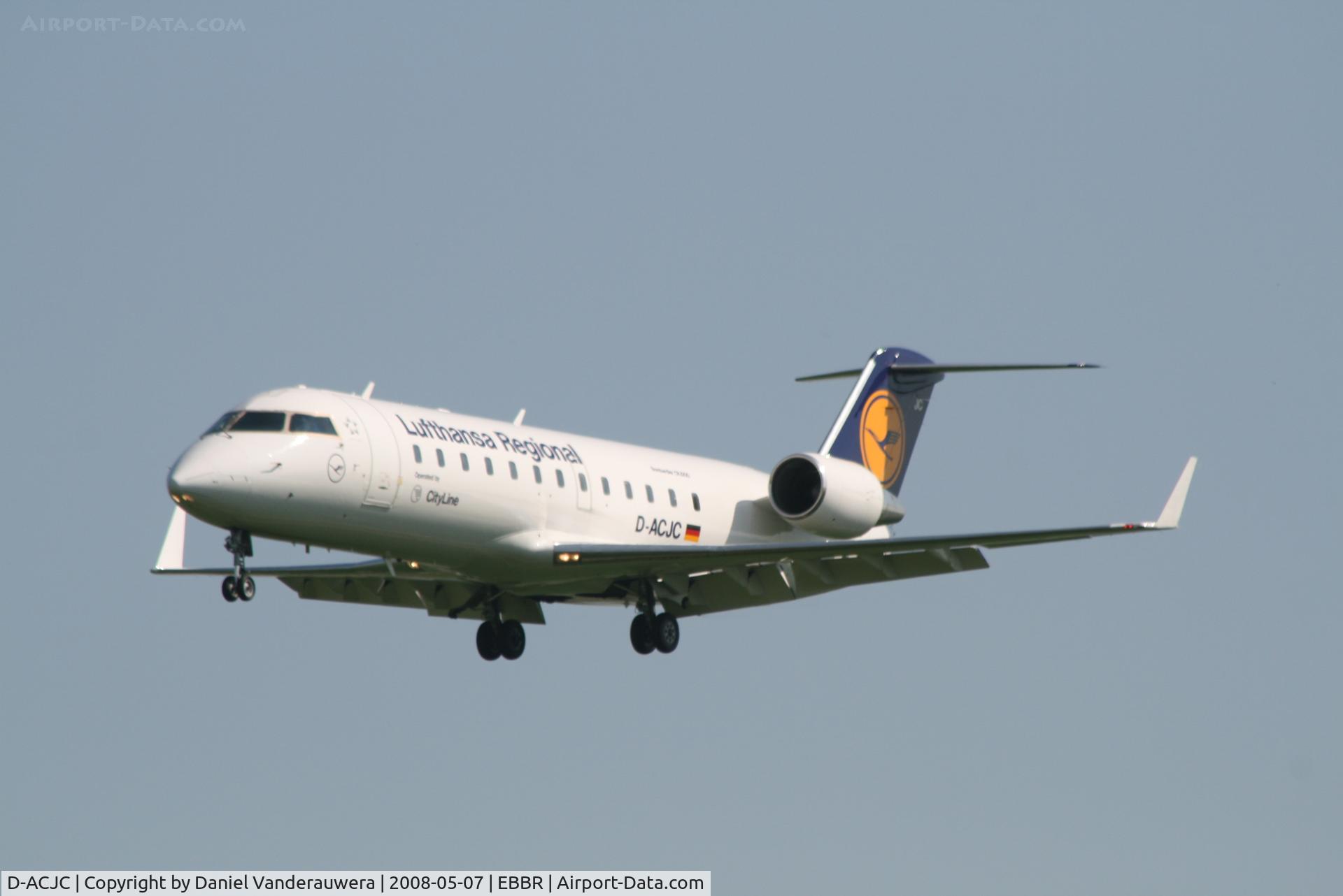 D-ACJC, 1996 Canadair CRJ-100LR (CL-600-2B19) C/N 7130, arrival of flight LH4632 to rwy 25L