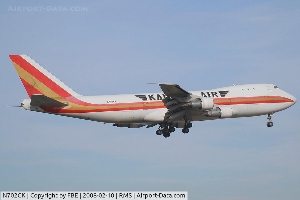 N702CK, 1971 Boeing 747-146 C/N 20332, short final at Ramstein AB