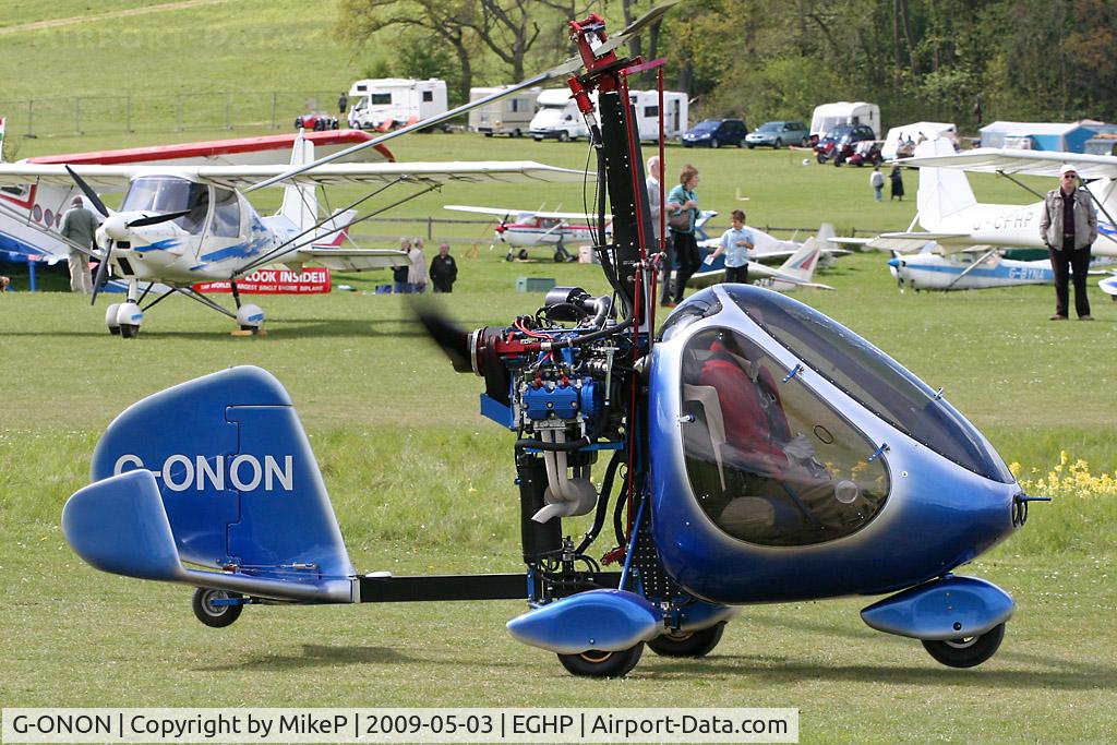 G-ONON, 2005 RAF 2000 GTX SE C/N PFA G/13-1313, Pictured during the 2009 Microlight Trade Fair.