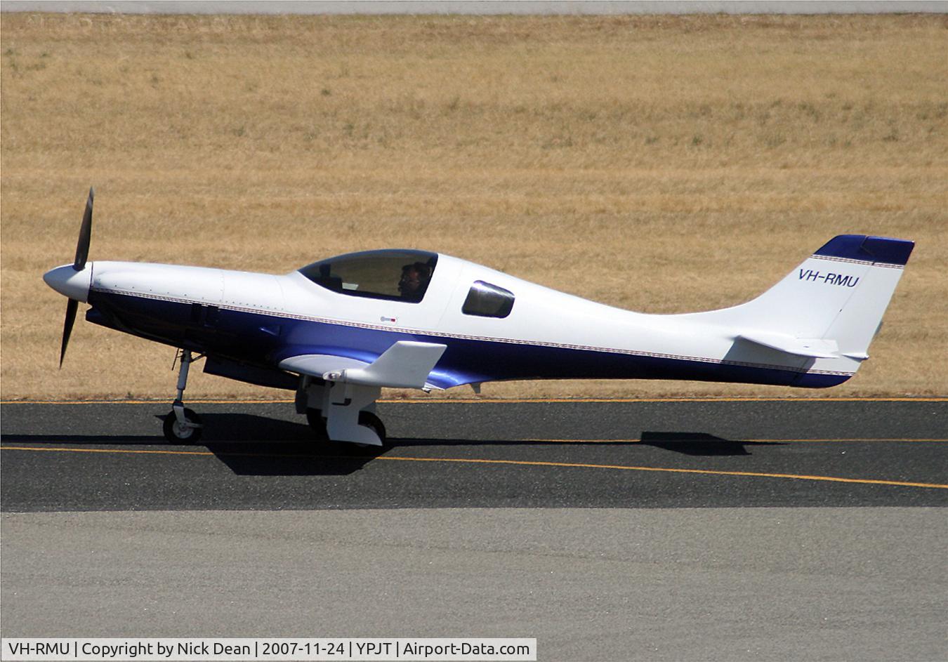 VH-RMU, 1991 Lancair 320 C/N N216, YPJT