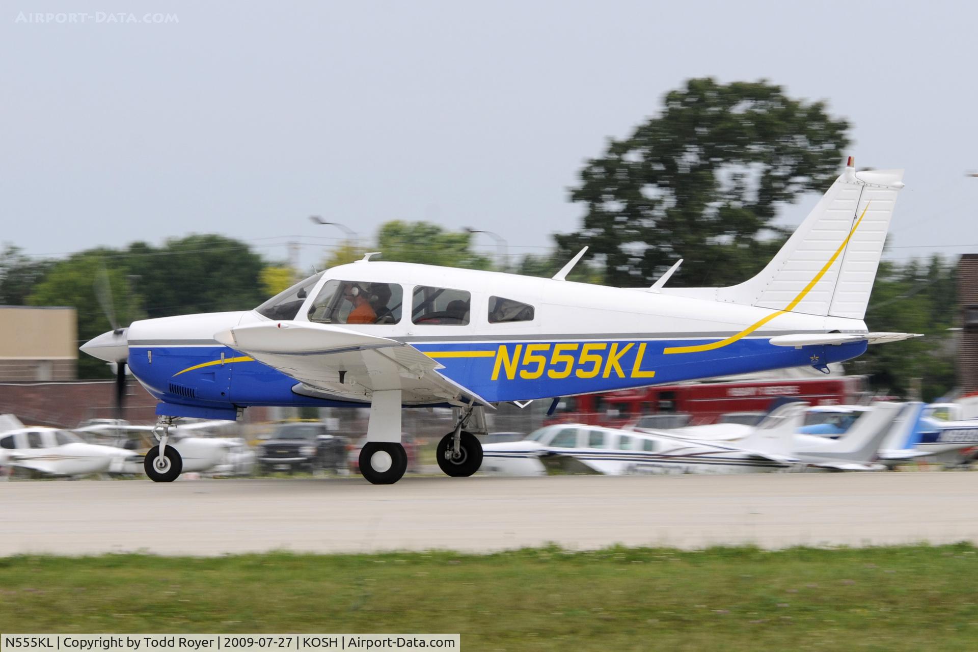 N555KL, 1974 Piper PA-28R-200 Cherokee Arrow C/N 28R-7535044, EAA AIRVENTURE 2009