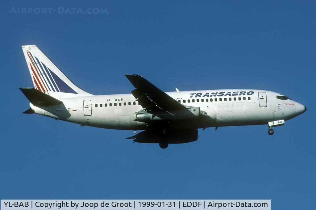 YL-BAB, 1981 Boeing 737-236 C/N 22032, landing at Frankfurt