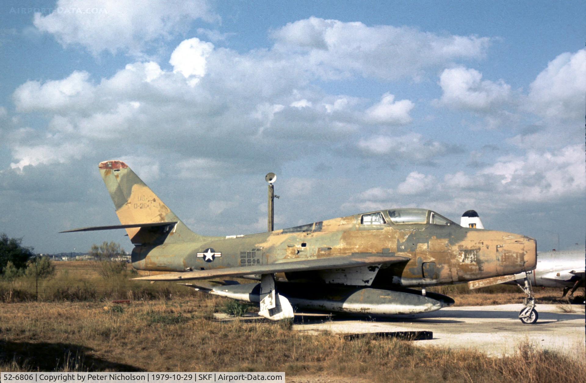 52-6806, Republic F-84F Thunderstreak C/N Not found 52-6806, F-84F Thunderstreak seen at Kelly AFB in October 1979.