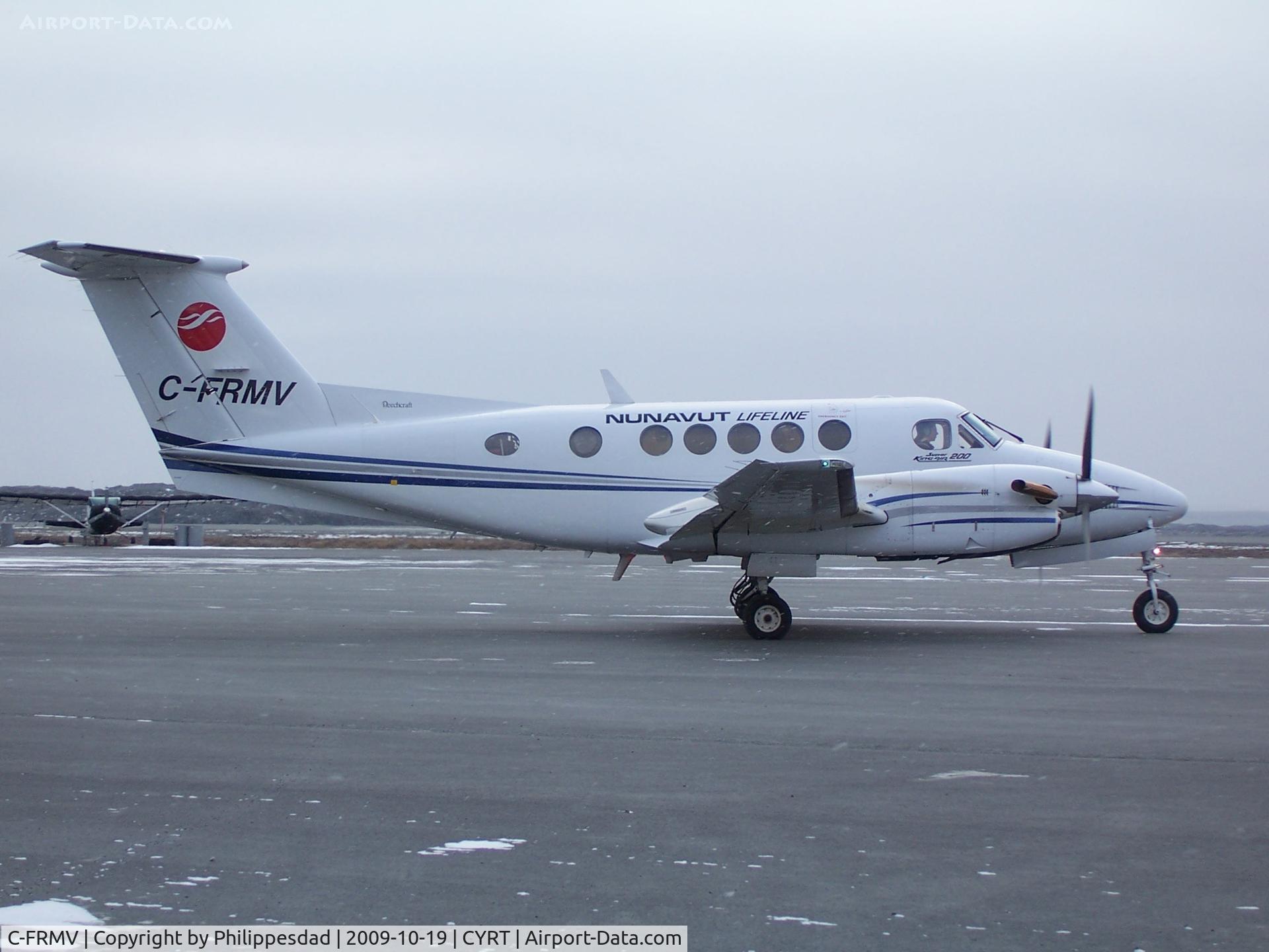 C-FRMV, 1981 Beech B200 King Air C/N BB-979, C-FRMV (Medivac Plane) at Rankin Inlet, NU 2009oct19