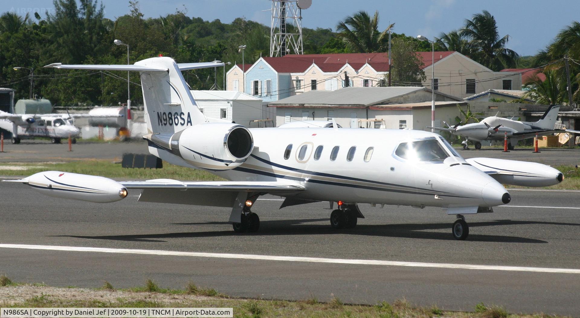 N986SA, 1985 Gates Learjet 35A C/N 609, just landed at tncm