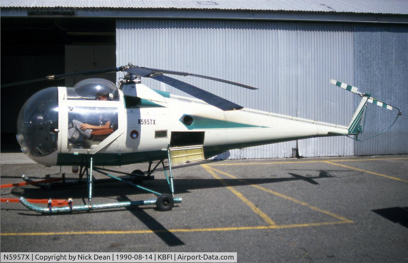 N5957X, 1961 Brantly B-2 C/N 98, KBFI