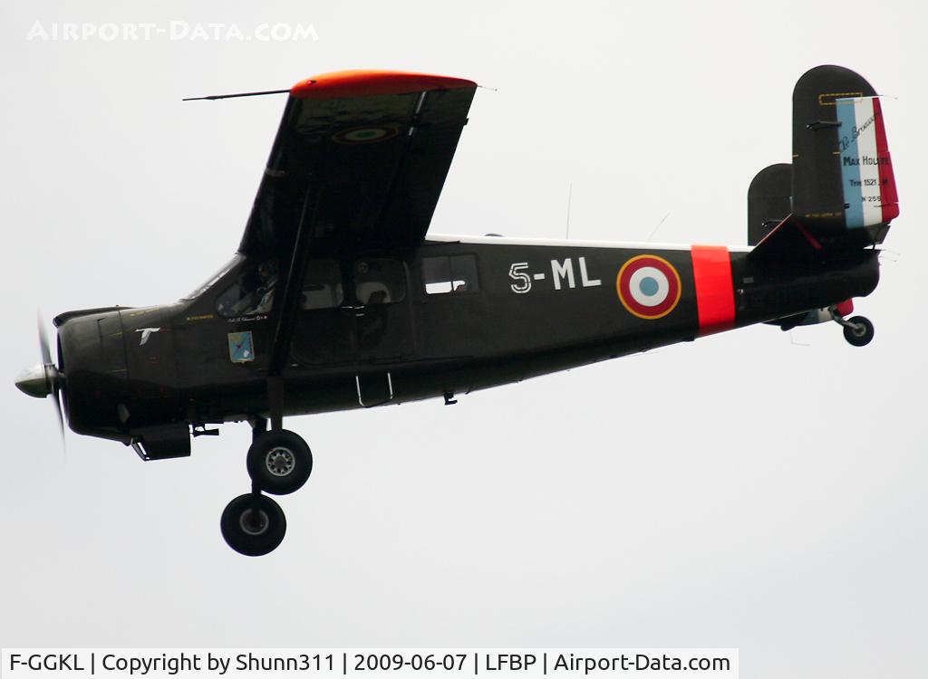 F-GGKL, 1960 Max Holste MH.1521M Broussard C/N 255, Use as a demo aircraft during LFBP Open Day 2009