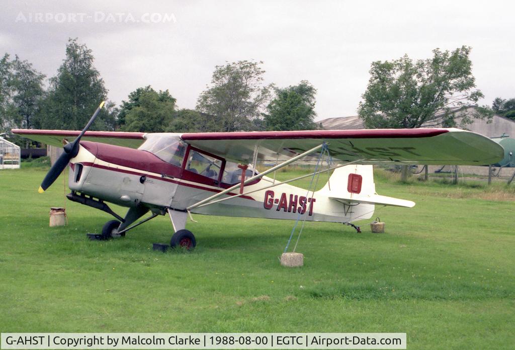 G-AHST, 1946 Auster J-1N Alpha C/N 2137, Auster J1N. At Cranfield Airfield, Beds, UK in 1988.