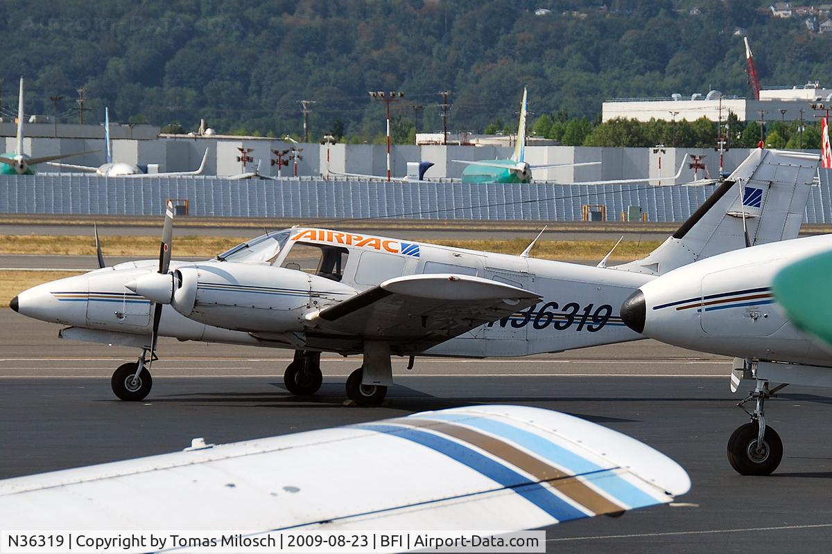 N36319, 1978 Piper PA-34-200T Seneca II C/N 34-7870318, 
