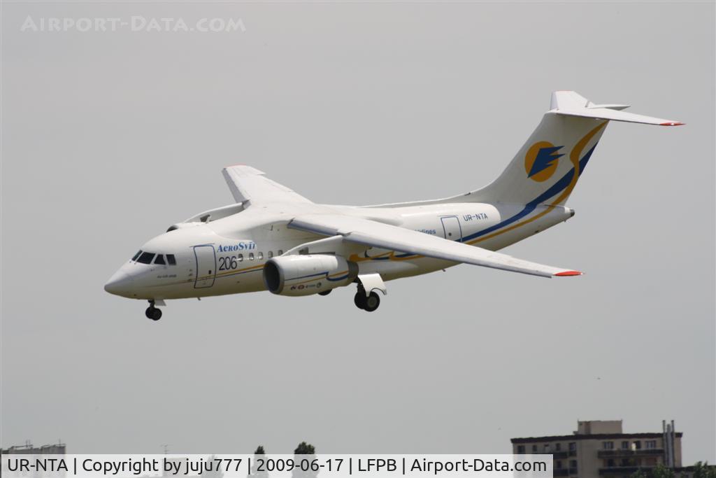 UR-NTA, Antonov An-148 C/N 0101, on display at le Bourget 2009