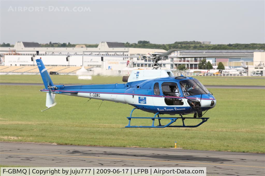 F-GBMQ, Eurocopter AS-350BA Ecureuil C/N 1042, on transit at Le Bourget