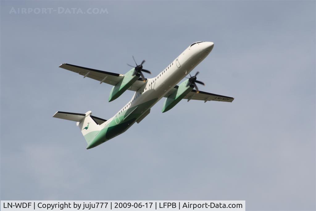 LN-WDF, 2009 De Havilland Canada DHC-8-402Q Dash 8 C/N 4244, on take-off at Le Bourget