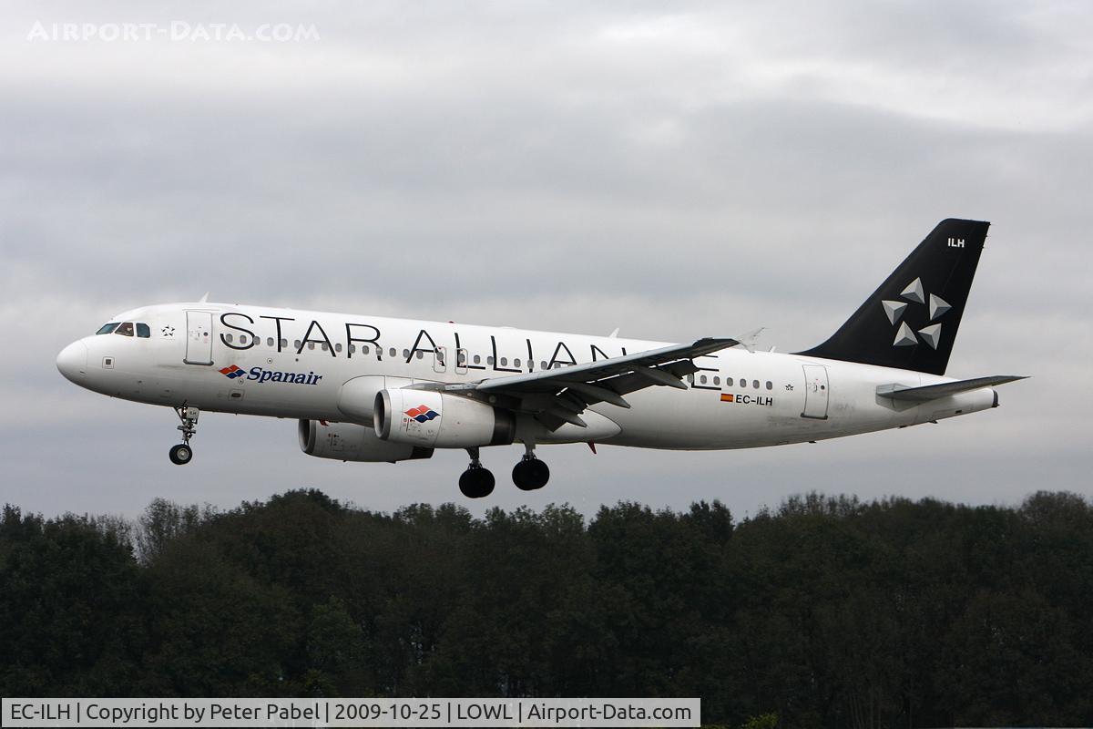 EC-ILH, 2002 Airbus A320-232 C/N 1914, Weekendcharter