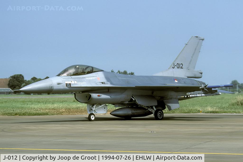 J-012, Fokker F-16A Fighting Falcon C/N 6D-168, Due to the missions flown over the Balkans in the early nineties all Dutch F-16's lost their colourful squadron markings. How grey they were...