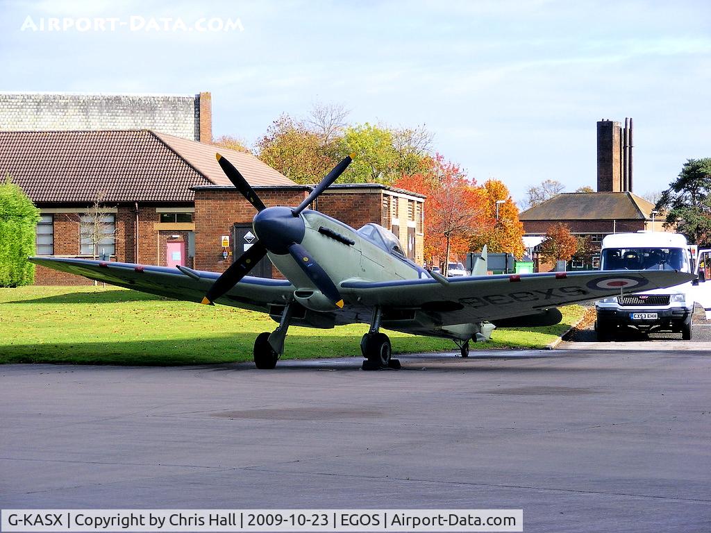G-KASX, 1946 Supermarine 395 Seafire F.XVII C/N FLWA 25488, wearing its former Royal Navy ID SX336 and codes VL/105