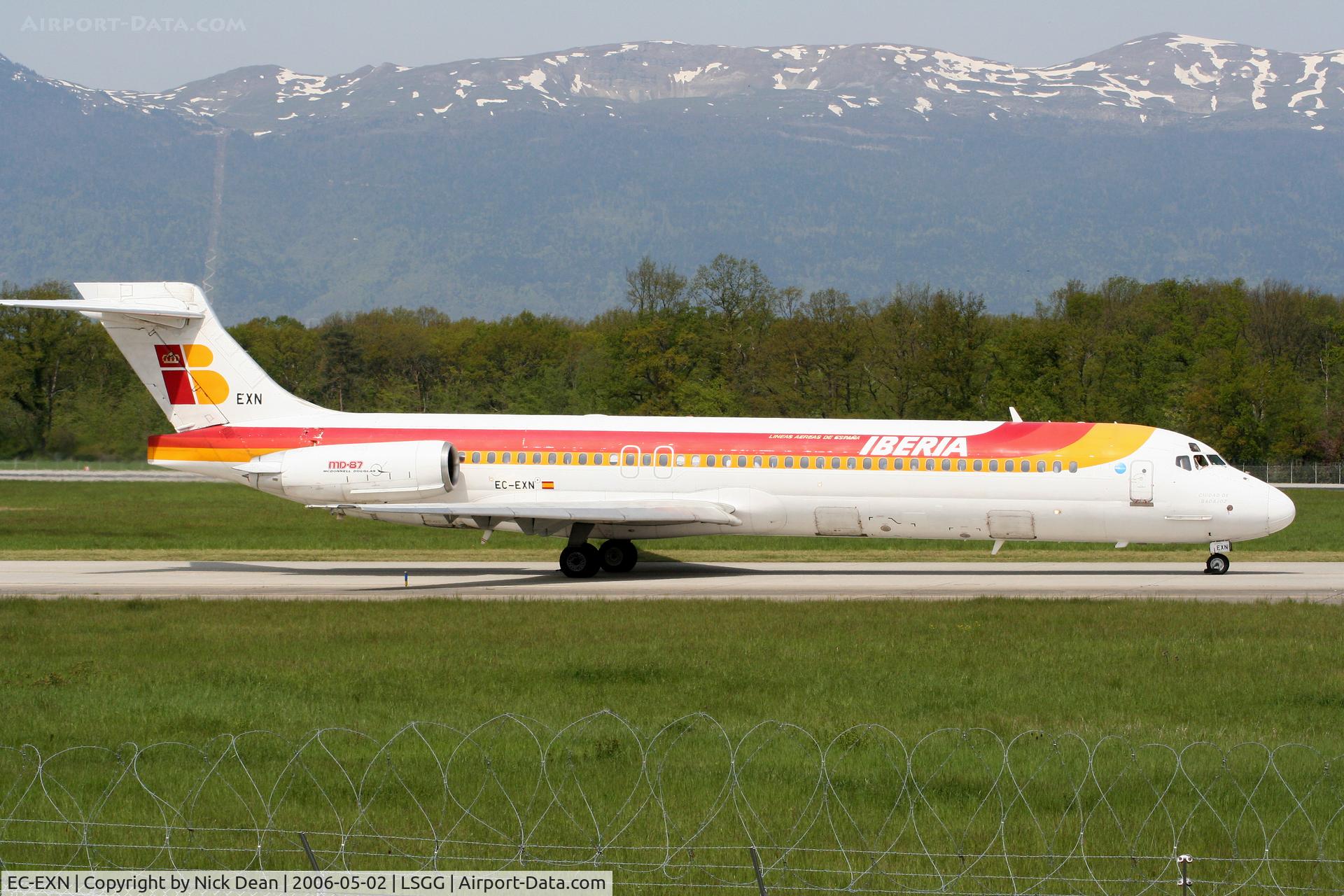 EC-EXN, 1990 McDonnell Douglas MD-87 (DC-9-87) C/N 49836, LSGG
