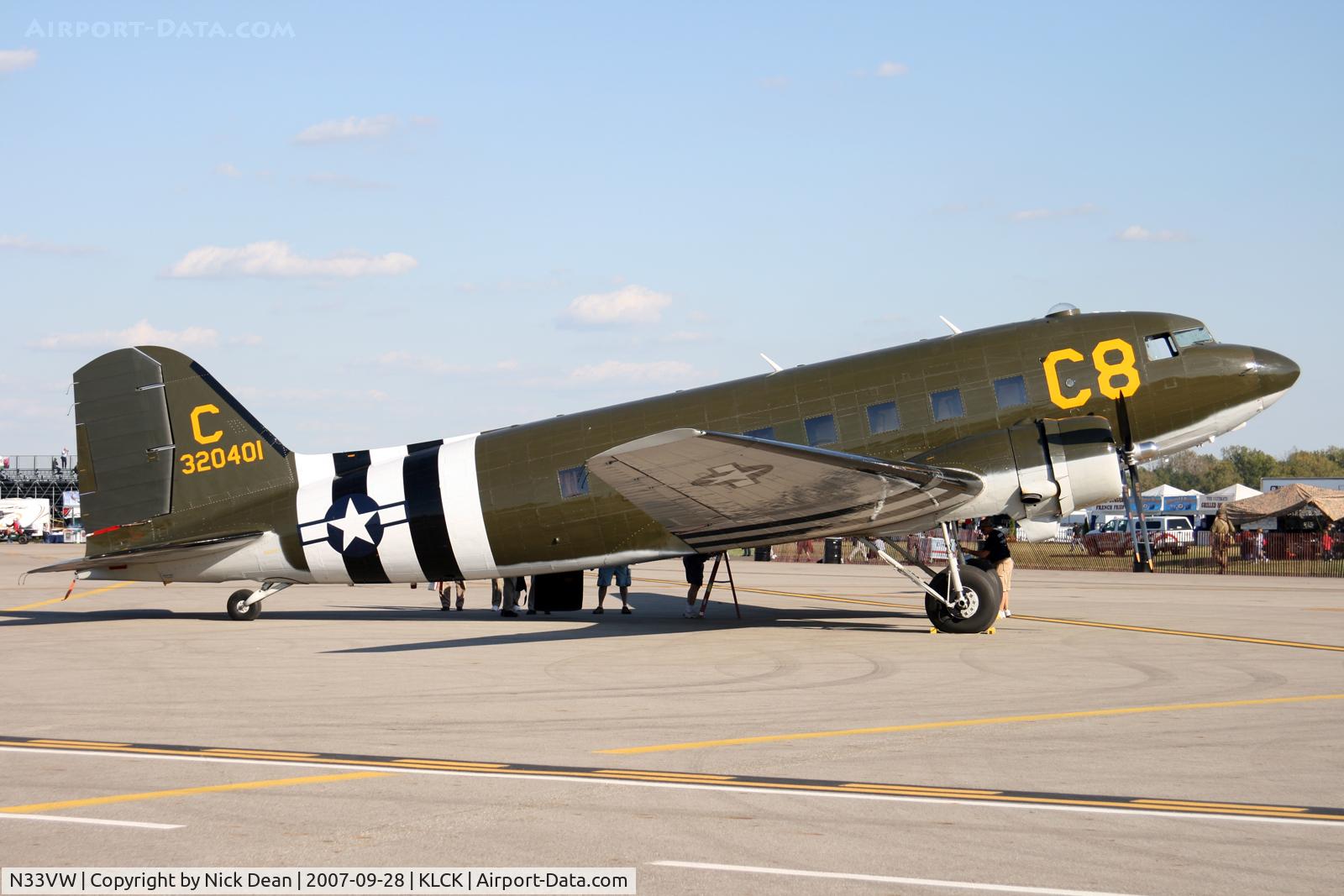 N33VW, 1943 Douglas DC3C-S1C3G (C-47A) C/N 20401, KLCK